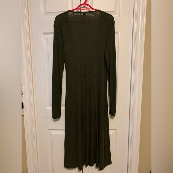 Old Navy Fit & Flare Wrap-Front Rib-Knit Dress for Women - Picture 6 of 7